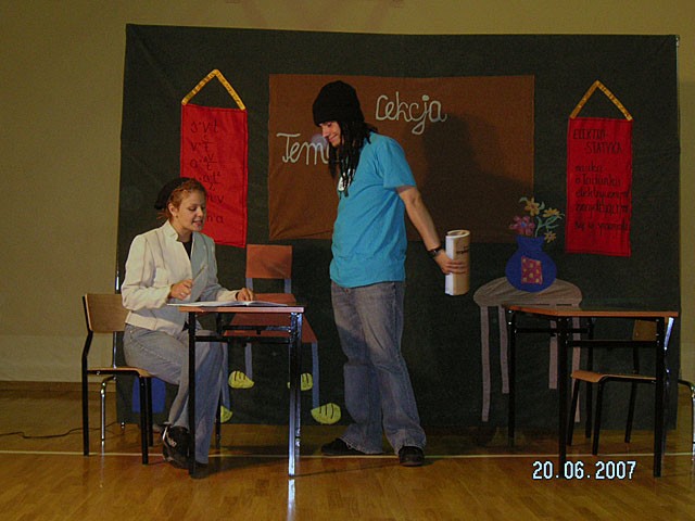 Przedstawienie Teatru Maska z Krakowa, zdjęcie 2 z 16