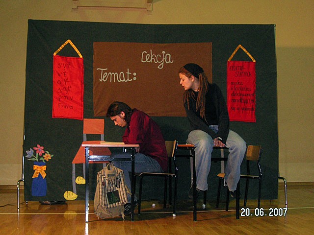 Przedstawienie Teatru Maska z Krakowa, zdjęcie 14 z 16
