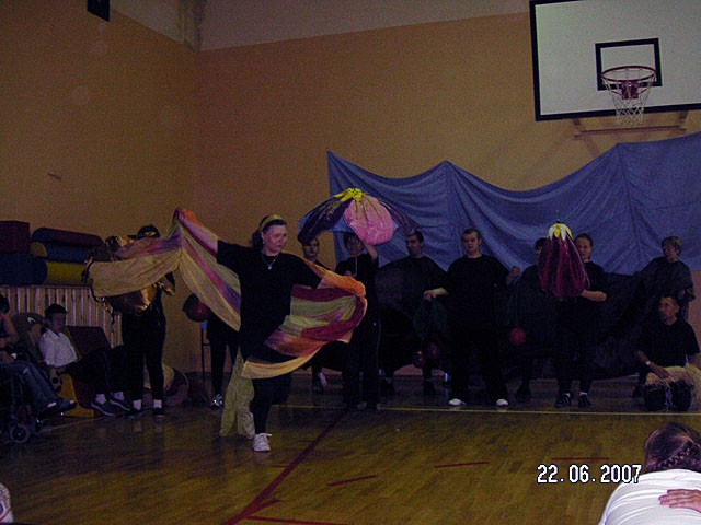 Uroczyste zakończenie Roku Szkolnego 2006/2007, zdjęcie 2 z 38