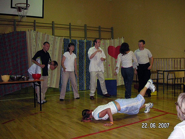 Uroczyste zakończenie Roku Szkolnego 2006/2007, zdjęcie 13 z 38