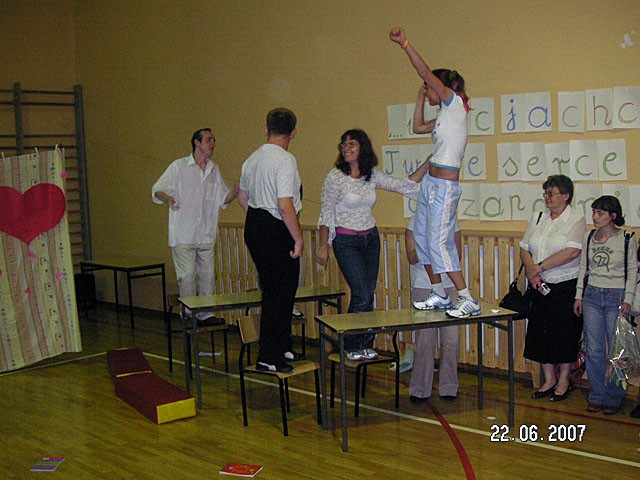Uroczyste zakończenie Roku Szkolnego 2006/2007, zdjęcie 17 z 38