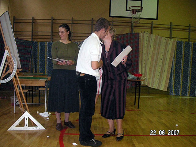 Uroczyste zakończenie Roku Szkolnego 2006/2007, zdjęcie 27 z 38