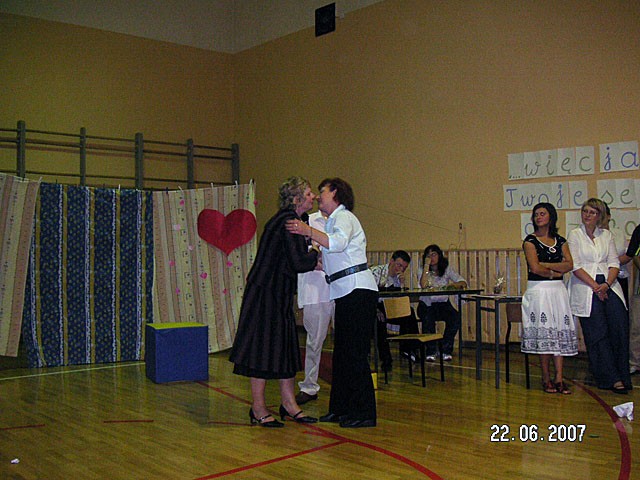 Uroczyste zakończenie Roku Szkolnego 2006/2007, zdjęcie 33 z 38