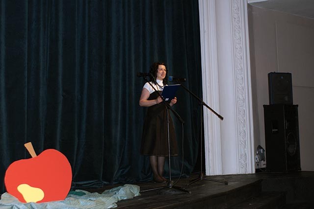 II Festiwal Twórczości Artystycznej Dzieci i Młodzieży Niepełnosprawnej „Kurtyna w górę”, zdjęcie 5 z 34