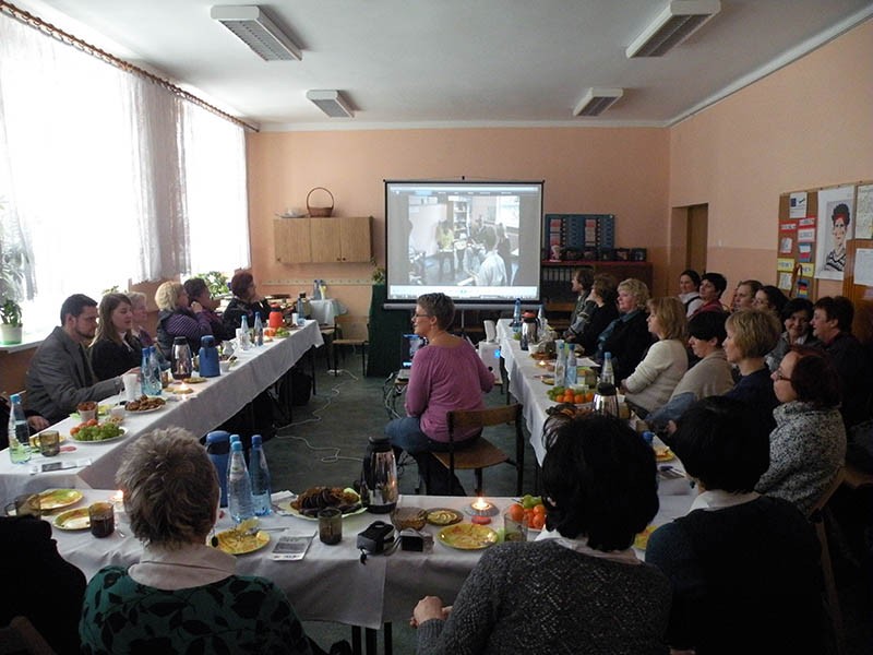 Sprawozdanie z pobytu partnerów projektu Comenius w Zabrzu w dniach 10-12.02.2010 r., zdjęcie 1 z 40