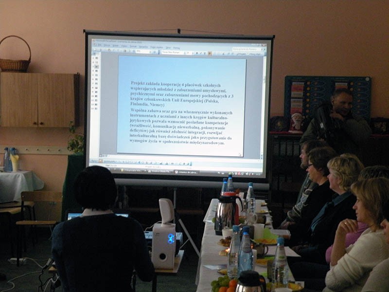Sprawozdanie z pobytu partnerów projektu Comenius w Zabrzu w dniach 10-12.02.2010 r., zdjęcie 22 z 40