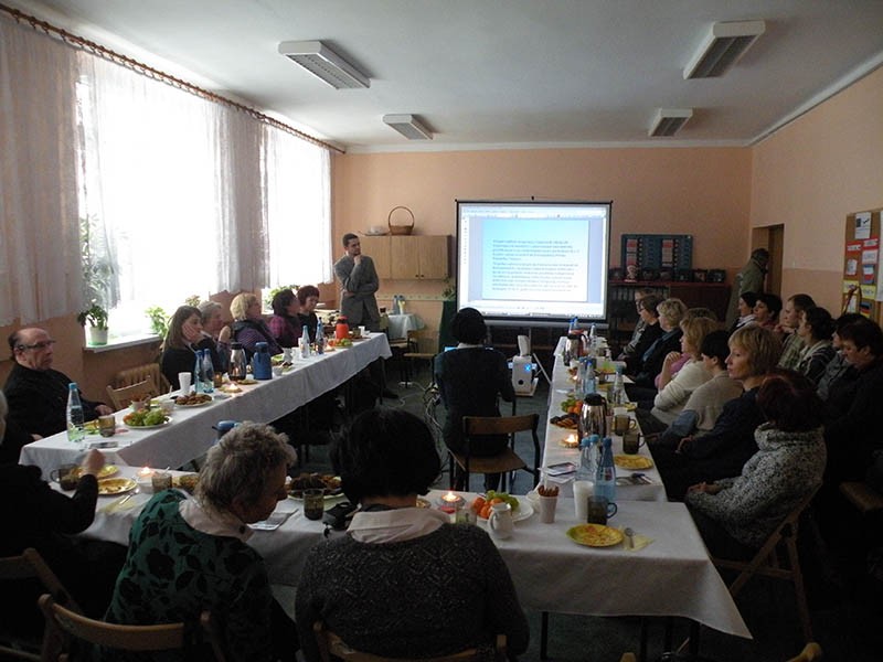 Sprawozdanie z pobytu partnerów projektu Comenius w Zabrzu w dniach 10-12.02.2010 r., zdjęcie 23 z 40