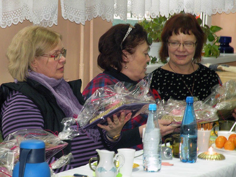 Sprawozdanie z pobytu partnerów projektu Comenius w Zabrzu w dniach 10-12.02.2010 r., zdjęcie 29 z 40