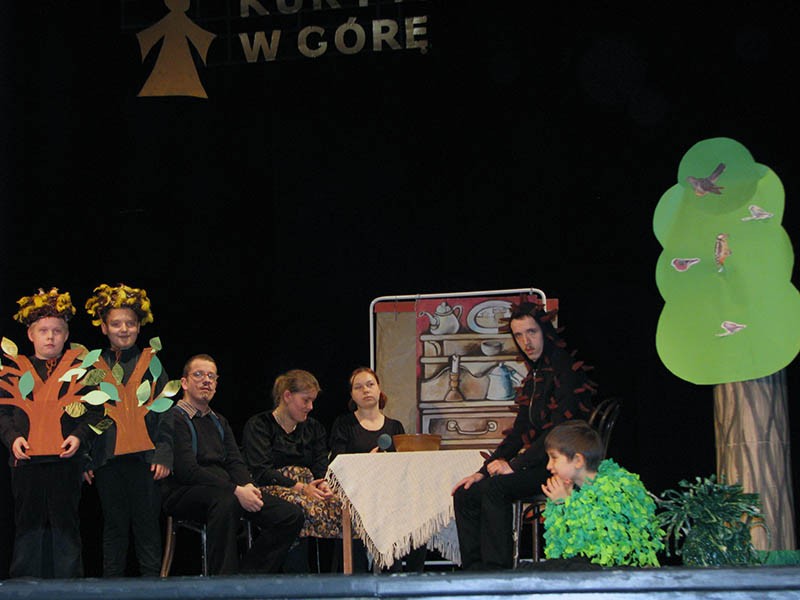 IV Festiwal Twórczości Artystycznej Dzieci i Młodzieży Niepełnosprawnej „Kurtyna w górę”, zdjęcie 15 z 30