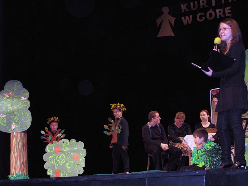 IV Festiwal Twórczości Artystycznej Dzieci i Młodzieży Niepełnosprawnej „Kurtyna w górę”, zdjęcie 16 z 30