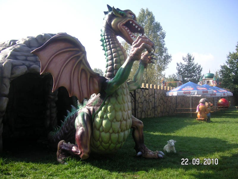 Wycieczka do parku dinozaurów, zdjęcie 23 z 53
