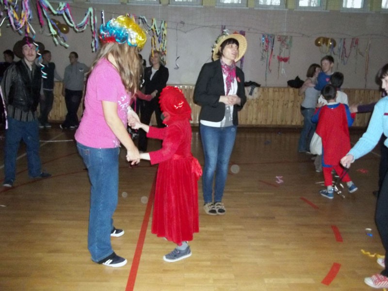 Zabawa karnawałowa - finał Wielkiej Orkiestry Świątecznej Pomocy, zdjęcie 40 z 53