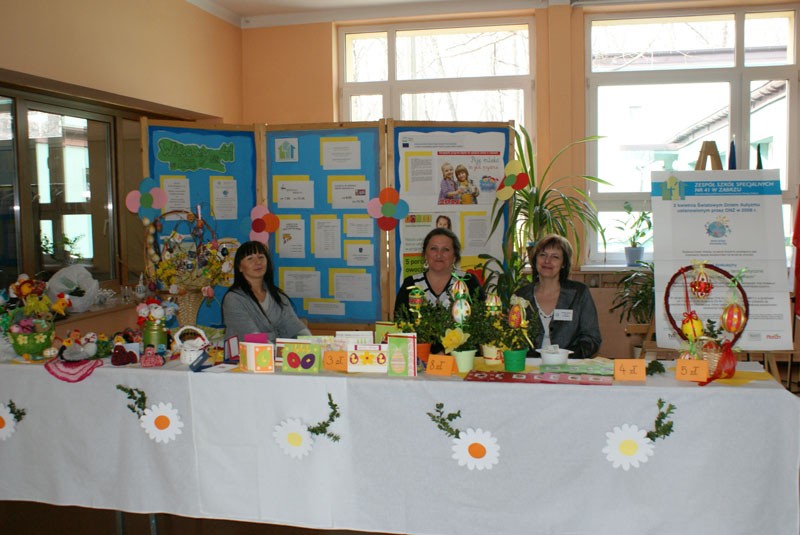 Panel dyskusyjny „Potrzeby edukacyjno-terapeutyczne dzieci i młodzieży z autyzmem”, zdjęcie 18 z 32