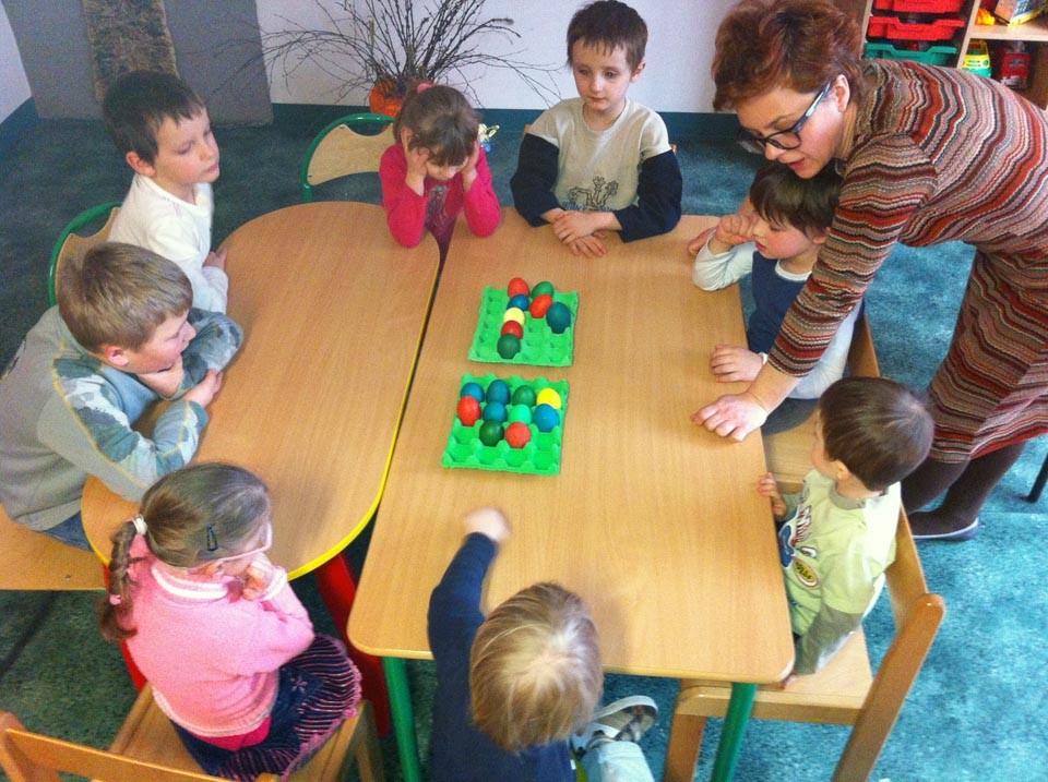 Zabawy z zajączkiem wielkanocnym, zdjęcie 21 z 36