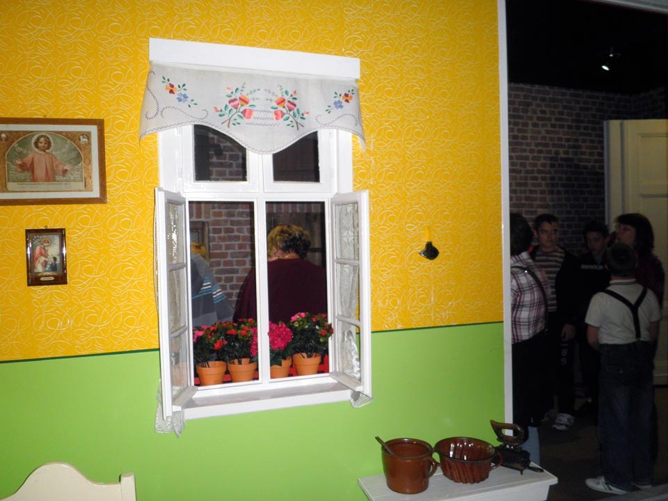„W familoku” – wystawa w Muzeum Górnictwa Węglowego w Zabrzu, zdjęcie 5 z 56