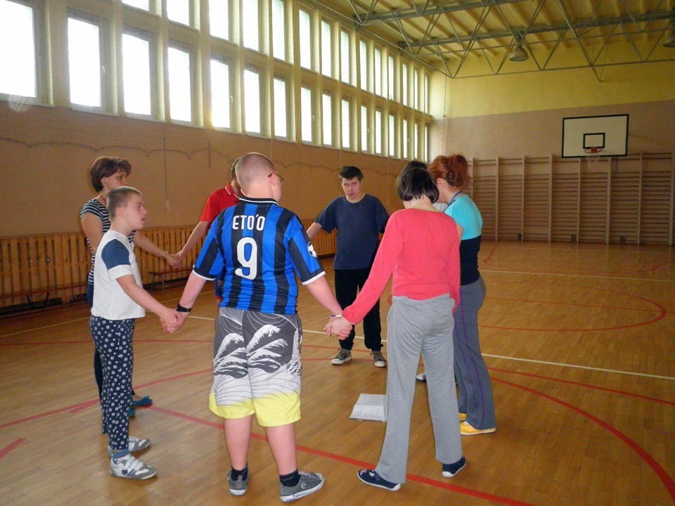 Program Zajęć Integracyjnych „Razem poprzez ruch i muzykę”, zdjęcie 1 z 28