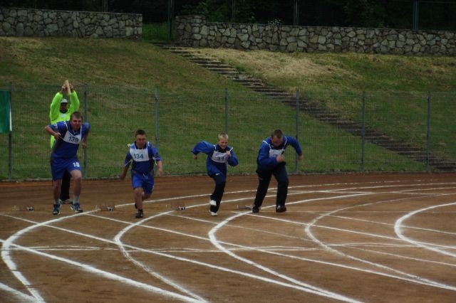Olimpiada specjalna - oficjalne zawody w Raciborzu, zdjęcie 25 z 40