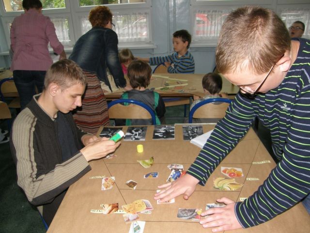 Spotkanie w ramach programu Szkoła Promująca Zdrowie, zdjęcie 10 z 15