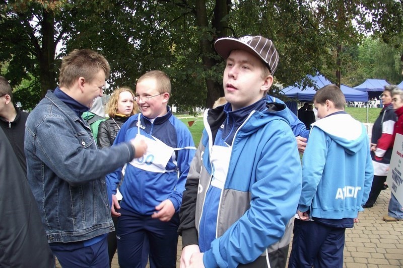 XVI Regionalny Miting Olimpiad Specjalnych w Biegach Przełajowych w Tychach, zdjęcie 1 z 22