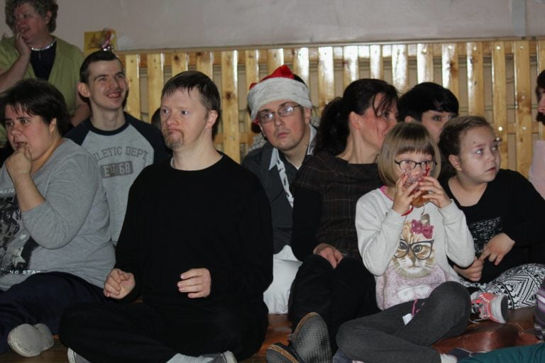 Nauczyciele spiewaja koledy 1