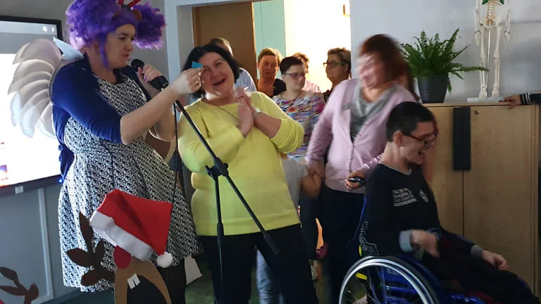 Nauczyciele spiewaja koledy 12