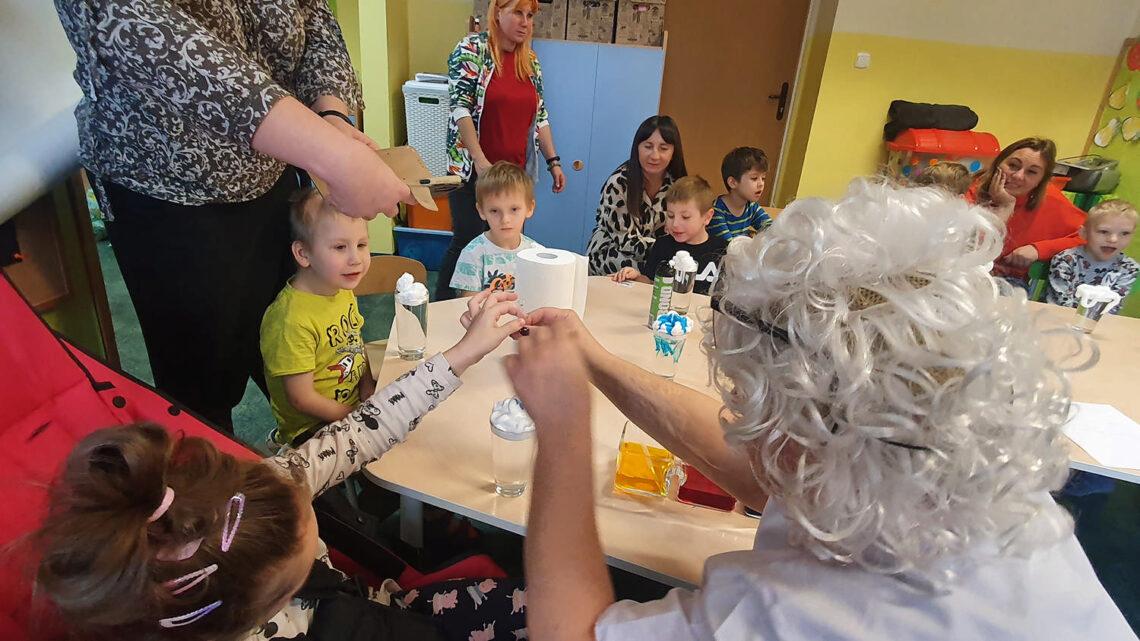 Wielkie eksperymenty malych odkrywcow 044