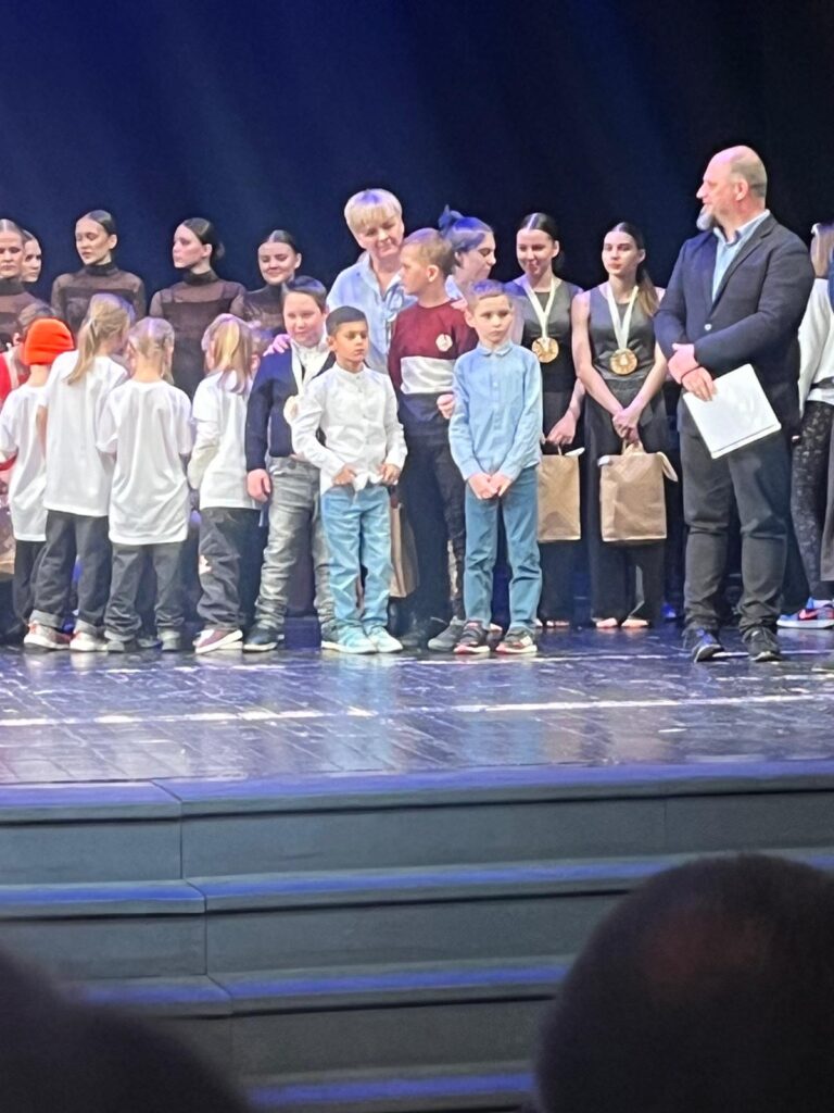 8 Festiwal Kultury i Sztuki Mlodziezy Szkolnej im N. Kroczka w Zabrzu 18