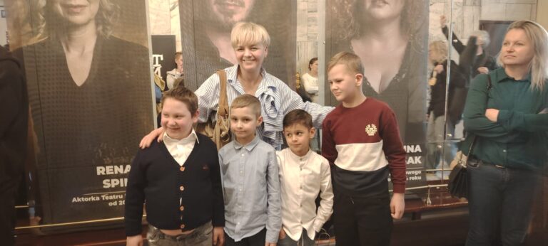 8 Festiwal Kultury i Sztuki Mlodziezy Szkolnej im N. Kroczka w Zabrzu 20