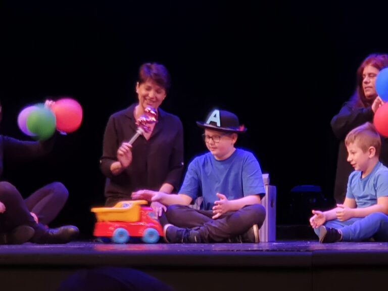 8 Festiwal Kultury i Sztuki Mlodziezy Szkolnej im N. Kroczka w Zabrzu 23