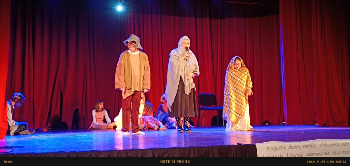 Wyroznienie Integracyjny Teatr Rzepka 1