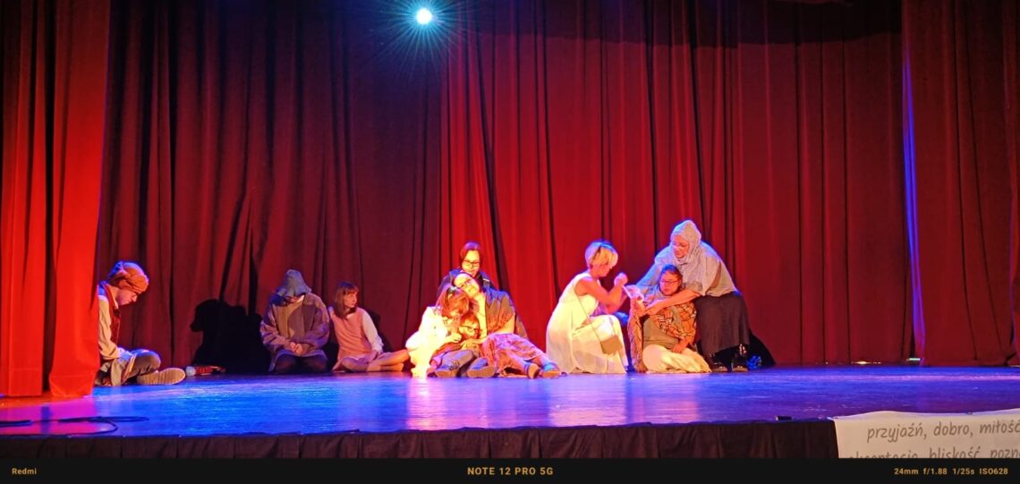 Wyroznienie Integracyjny Teatr Rzepka 14