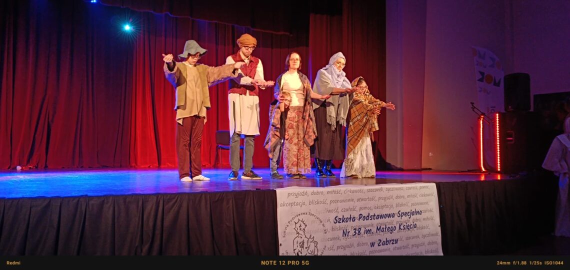 Wyroznienie Integracyjny Teatr Rzepka 20