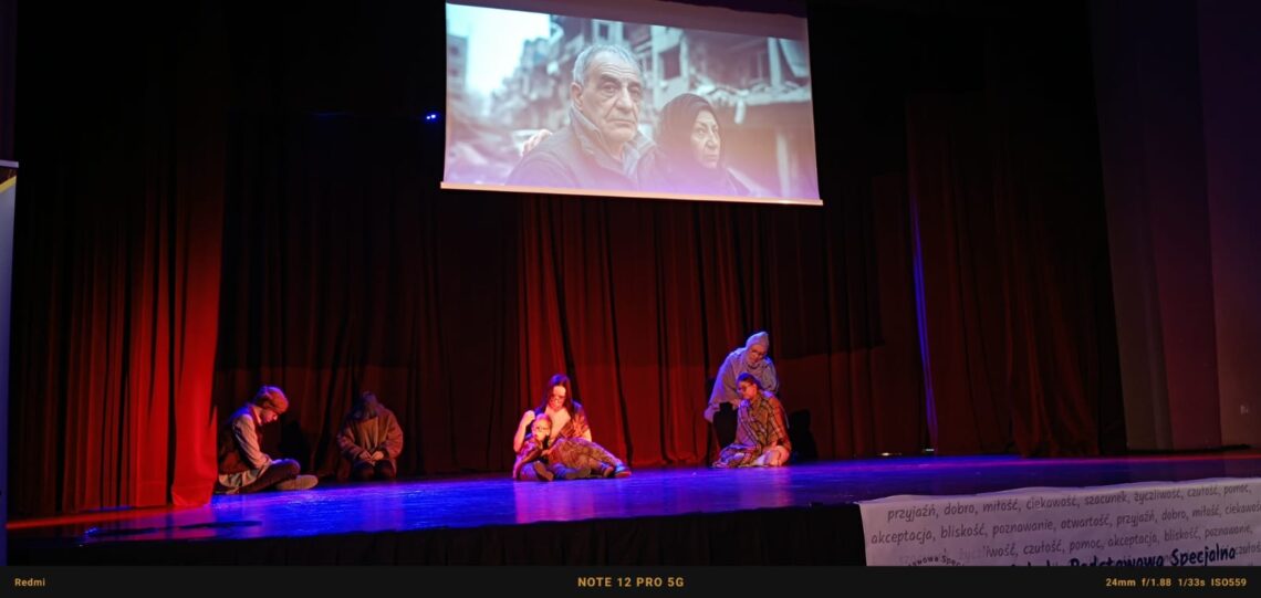 Wyroznienie Integracyjny Teatr Rzepka 37