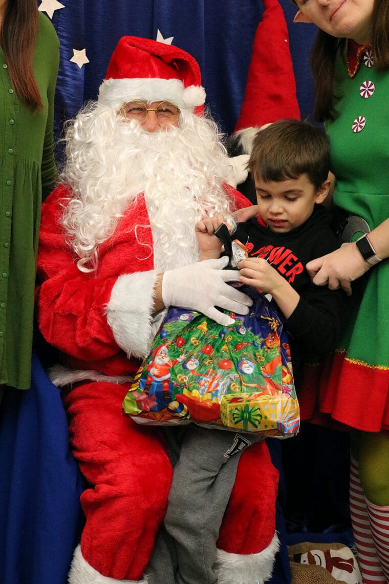 Wizyta Świętego Mikołaja w naszej szkole - 06.12.2024