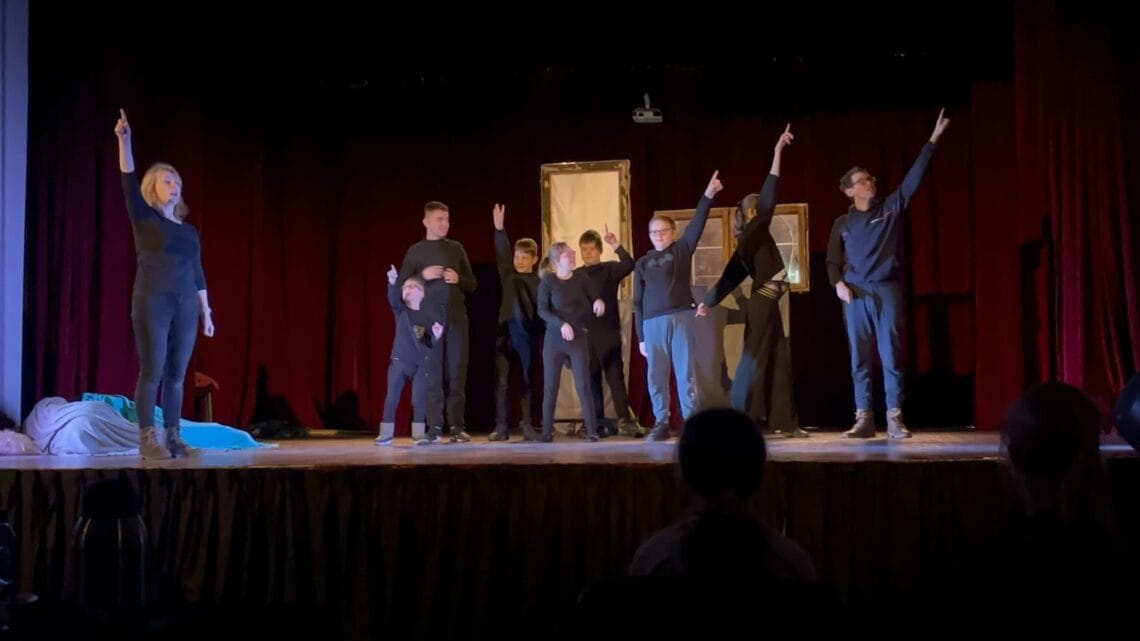 Teatr JESTEM 19