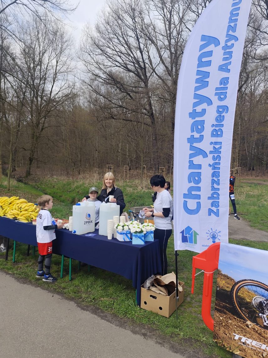 III Charytatywny Bieg dla Autyzmu w Zabrzu, zdjęcie 33 z 100