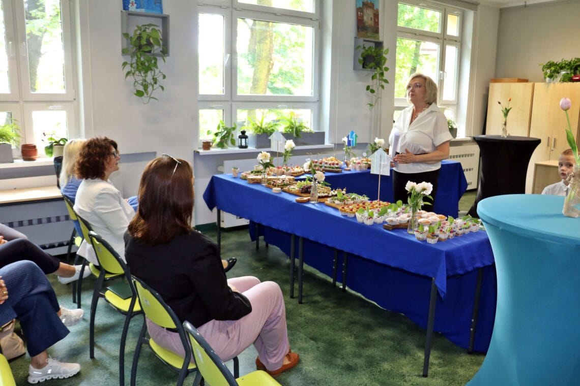 Otwarcie Ekopracowni pod chmurka 03