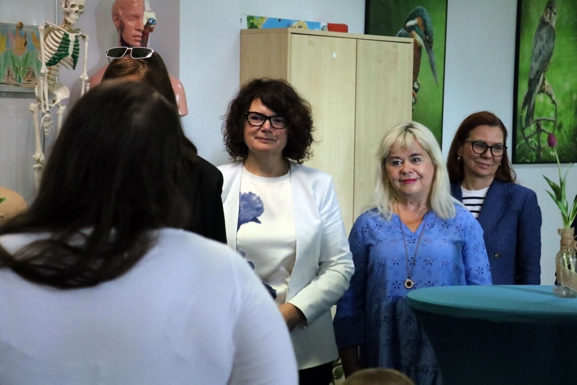Otwarcie Ekopracowni pod chmurka 12