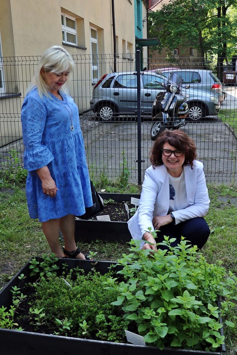 Otwarcie Ekopracowni pod chmurka 55