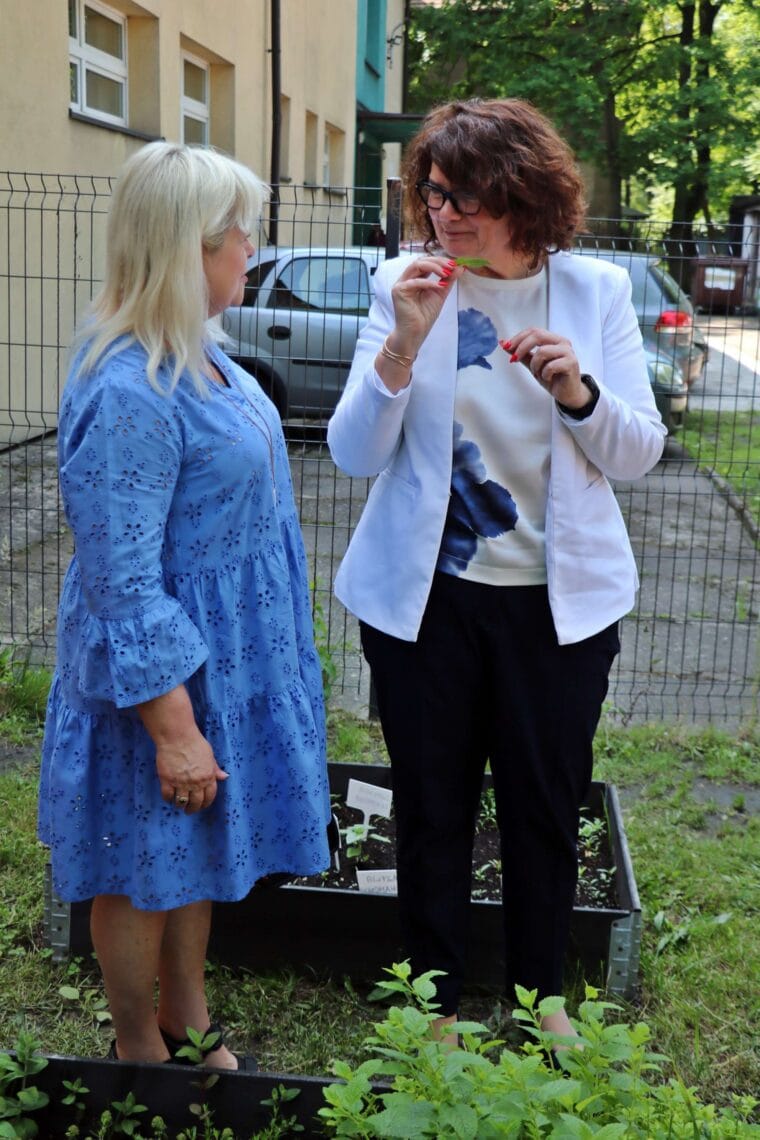 Otwarcie Ekopracowni pod chmurka 56