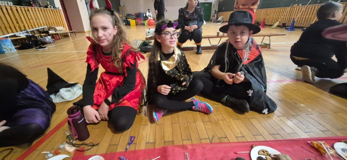 Integracyjna zabawa pelna emocji 02