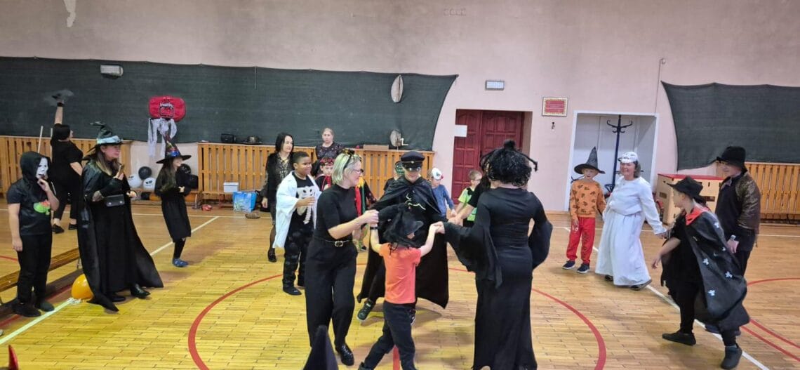 Integracyjna zabawa pelna emocji 21