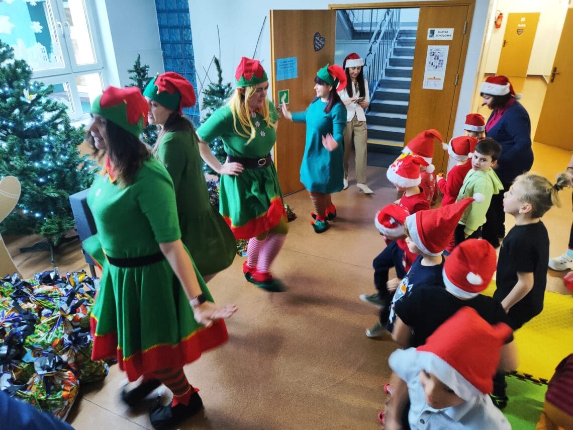 Swiety Mikolaj w naszej szkole 009