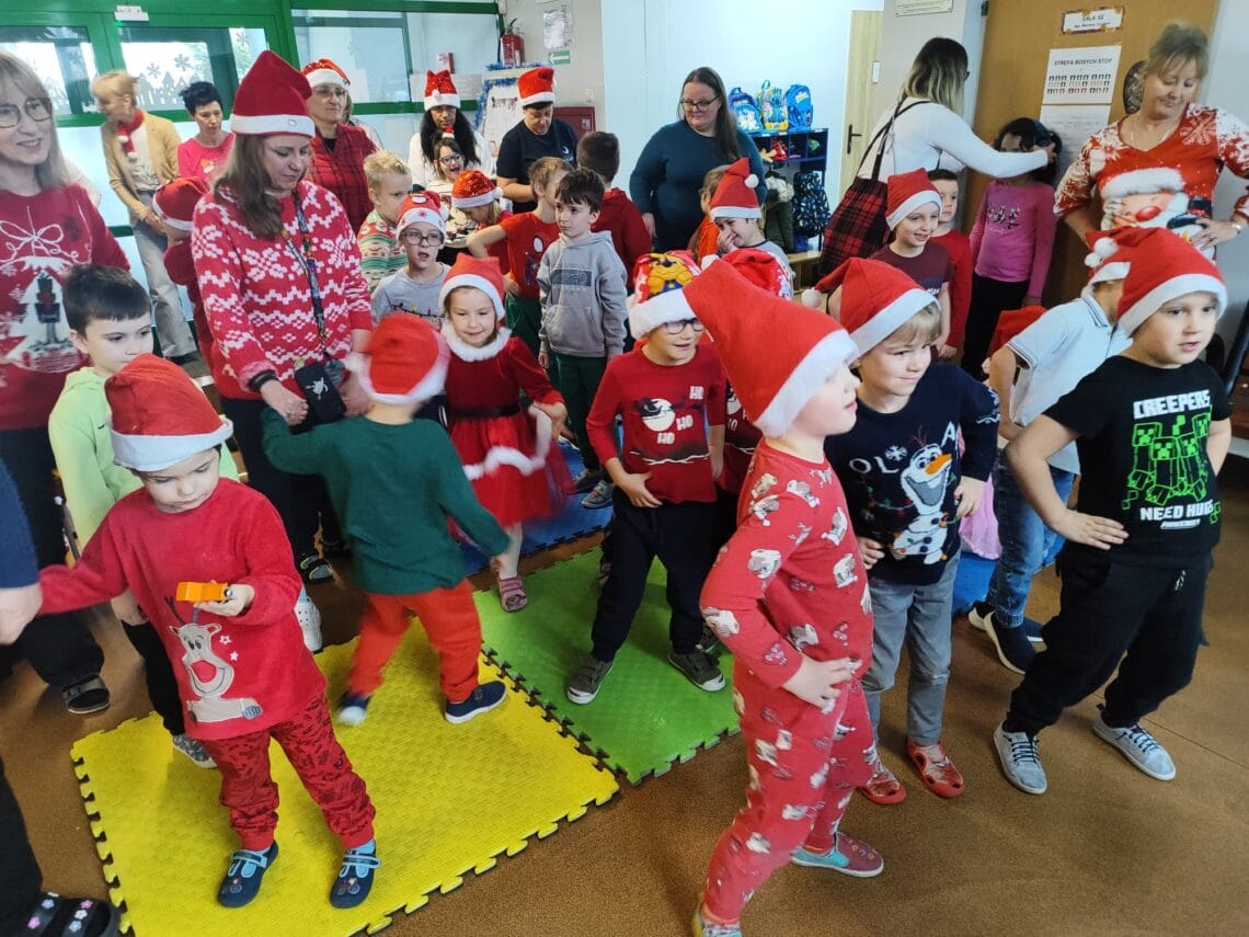 Swiety Mikolaj w naszej szkole 018