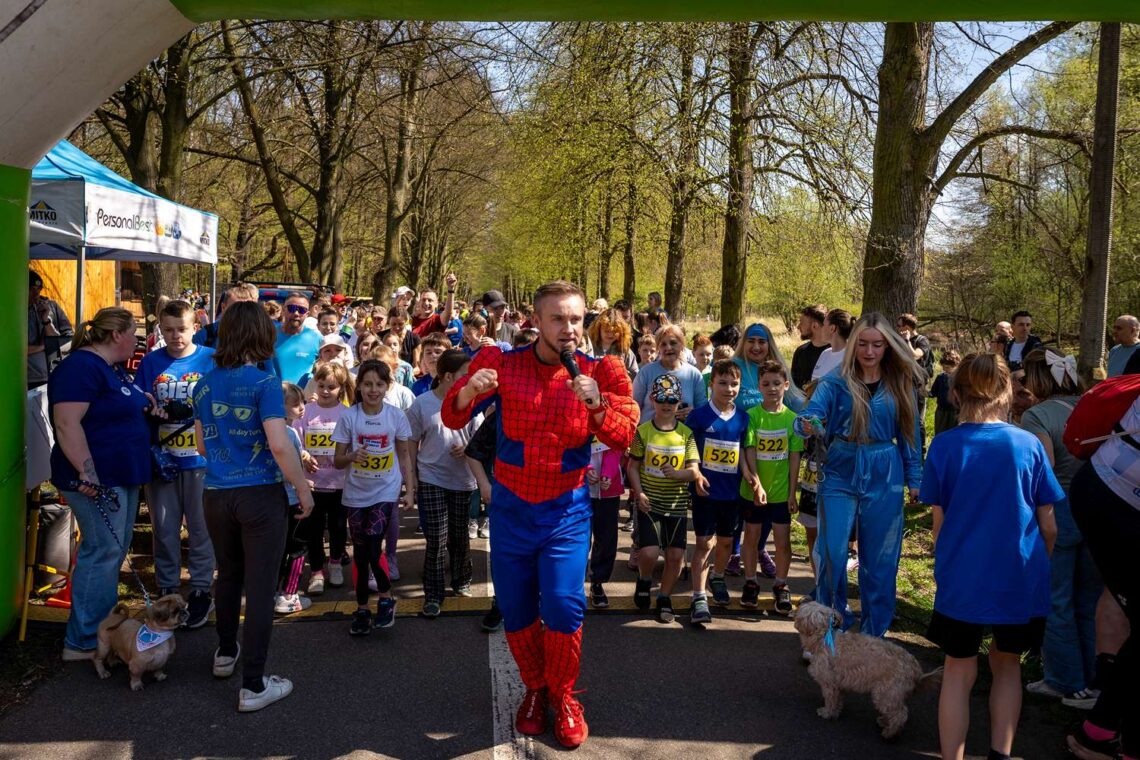 IV Niebieski Bieg dla Autyzmu Zabrze kwiecien 2026 fot. Pawel JaNic Janicki 032