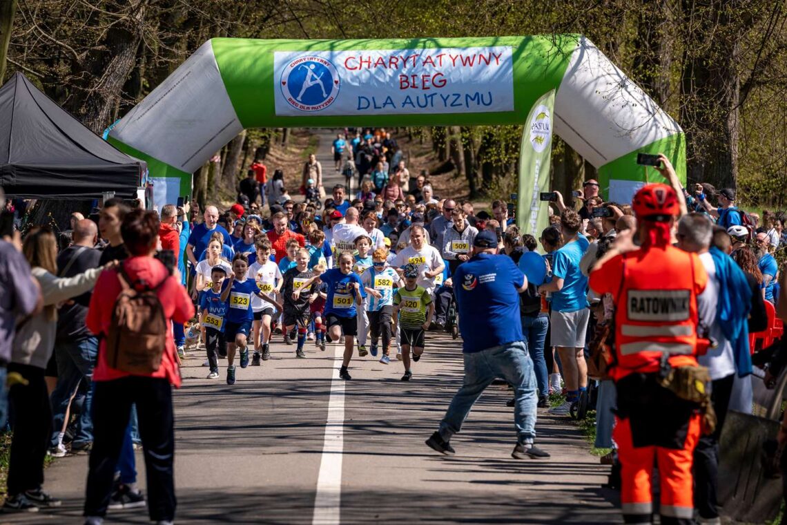 IV Niebieski Bieg dla Autyzmu Zabrze kwiecien 2026 fot. Pawel JaNic Janicki 042