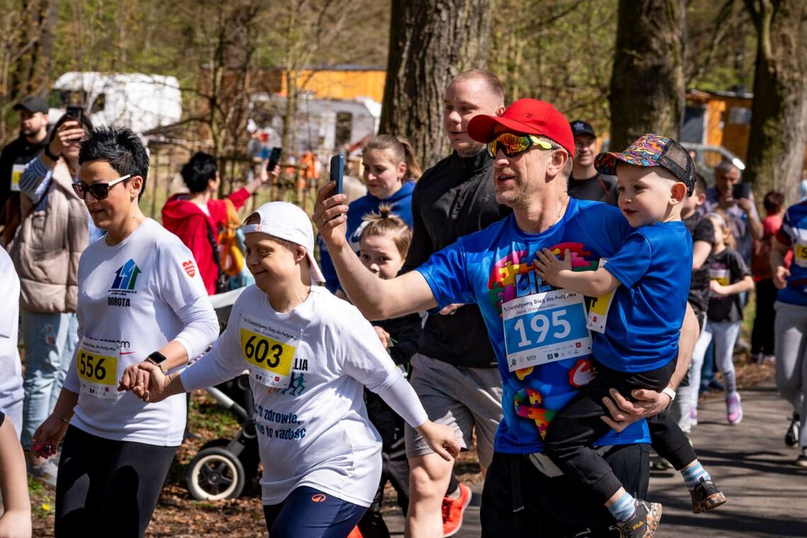 IV Niebieski Bieg dla Autyzmu Zabrze kwiecien 2026 fot. Pawel JaNic Janicki 047